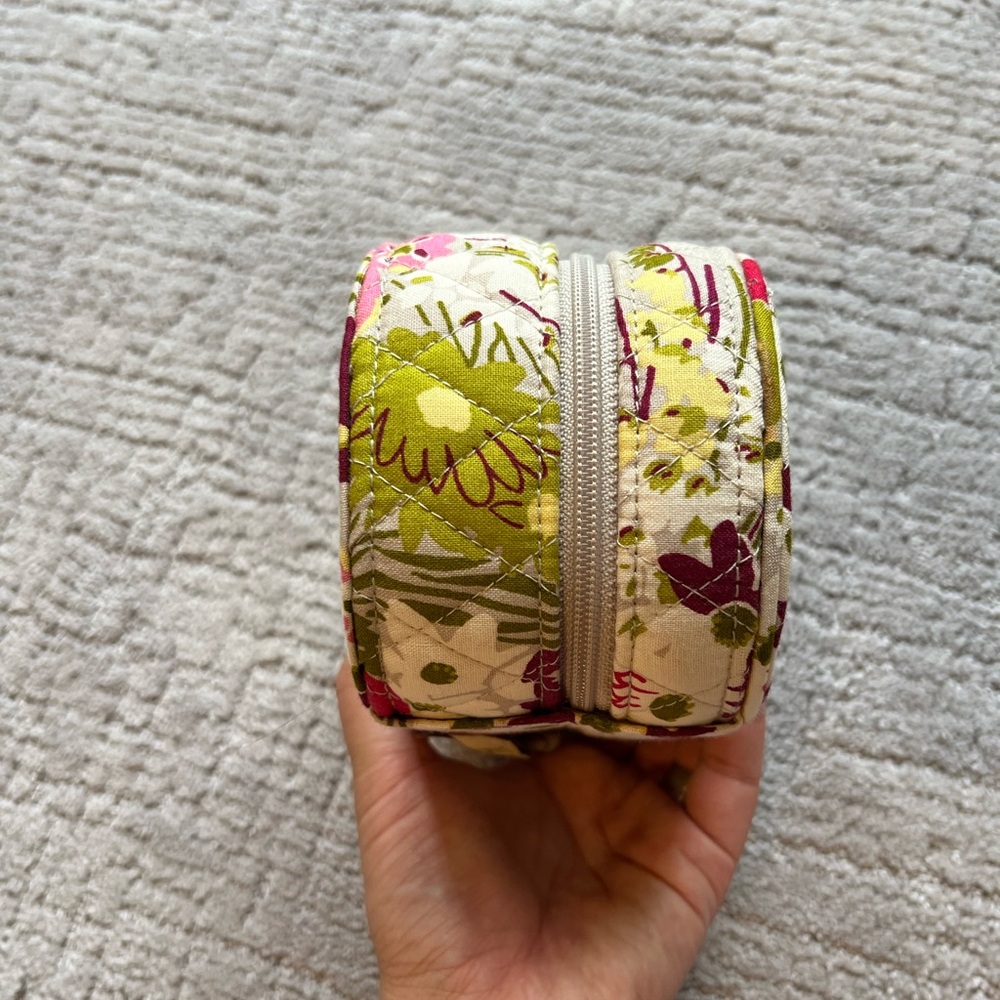 Vera Bradley Floral Quilted Jewelry Case - Picture 5 of 13